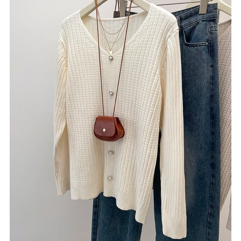 Plus Size Women's Clothing 2024 Autumn and Winter New Loose Fitting Sweater Top, Chubby Girl Fashion Warm Sweater Pullover