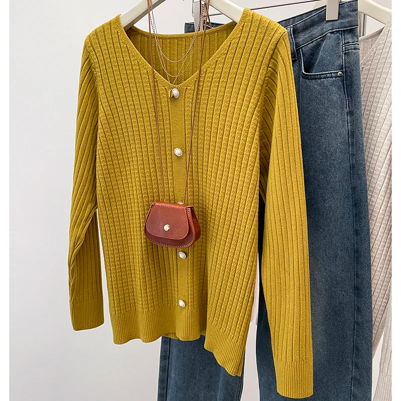 Plus Size Women's Clothing 2024 Autumn and Winter New Loose Fitting Sweater Top, Chubby Girl Fashion Warm Sweater Pullover